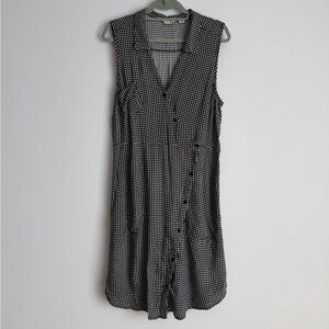Sleeveless Black & White Gingham Button-Front Dress